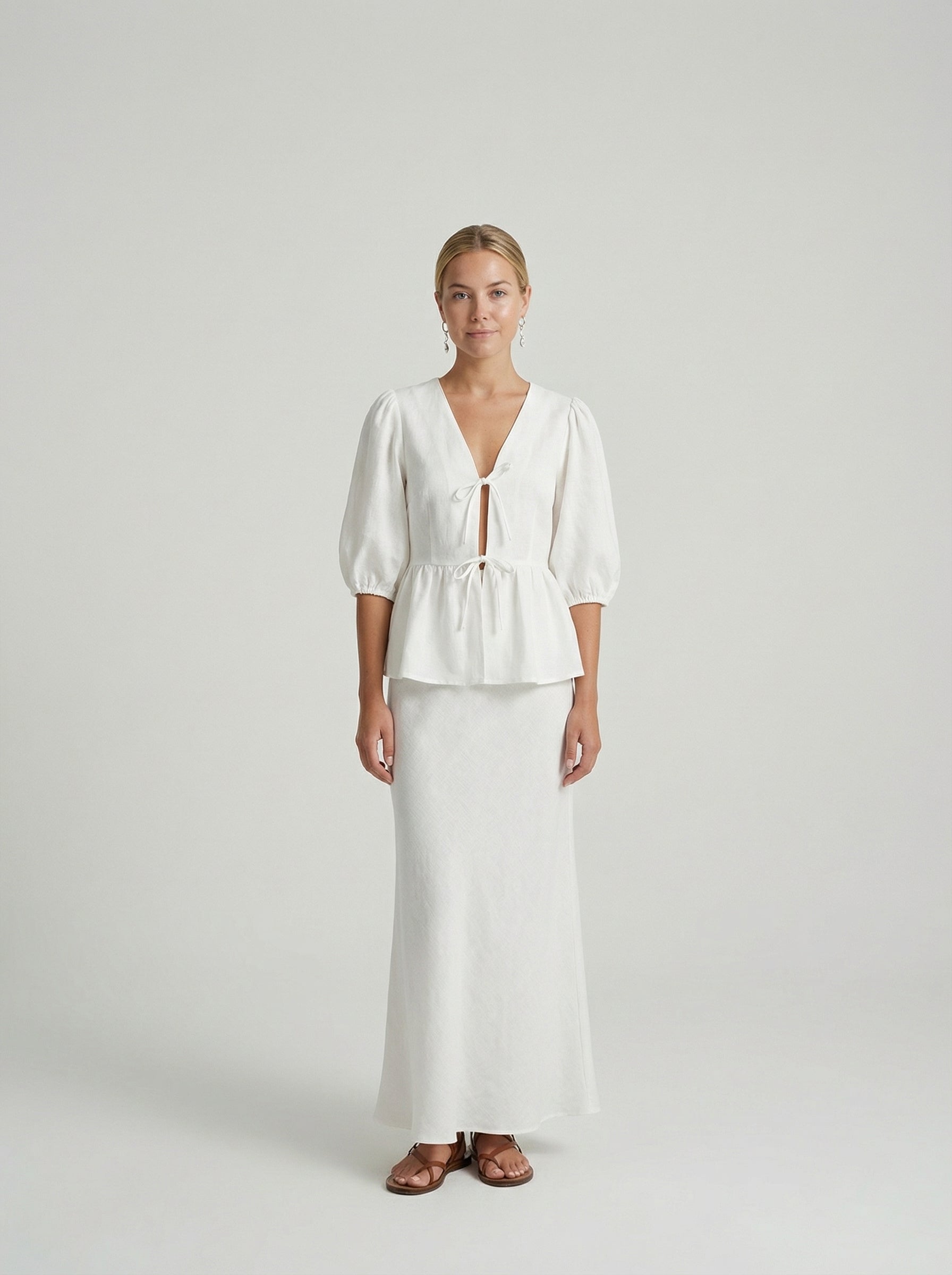 MELINA – Femminilità calda.